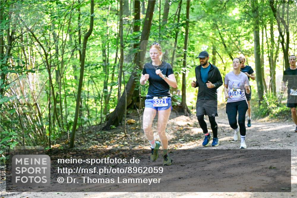 28.09.2025 - 33. Volkslauf durch das schöne Alstertal Dr. Thomas Lammeyer http://msf.ph/oto/8962059 28.09.2025 11:09:38 Laufen 3321, 3142 meine-sportfotos.de
