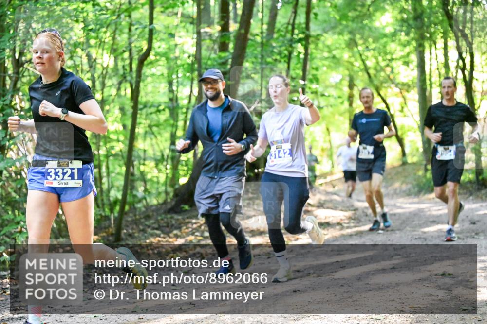 28.09.2025 - 33. Volkslauf durch das schöne Alstertal Dr. Thomas Lammeyer http://msf.ph/oto/8962066 28.09.2025 11:09:39 Laufen 13321, 3142 meine-sportfotos.de