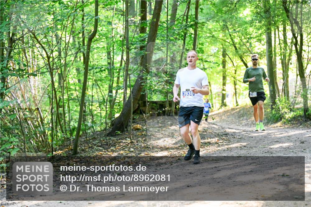 28.09.2025 - 33. Volkslauf durch das schöne Alstertal Dr. Thomas Lammeyer http://msf.ph/oto/8962081 28.09.2025 11:09:45 Laufen 3930, 100 meine-sportfotos.de