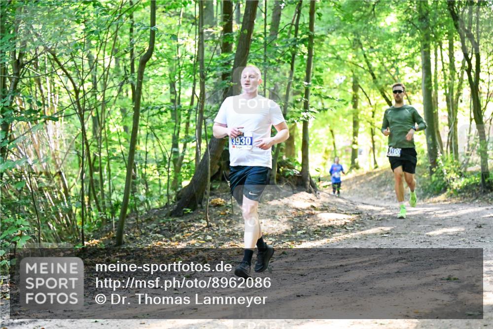 28.09.2025 - 33. Volkslauf durch das schöne Alstertal Dr. Thomas Lammeyer http://msf.ph/oto/8962086 28.09.2025 11:09:45 Laufen 3930, 100 meine-sportfotos.de