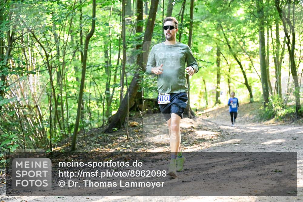 28.09.2025 - 33. Volkslauf durch das schöne Alstertal Dr. Thomas Lammeyer http://msf.ph/oto/8962098 28.09.2025 11:09:48 Laufen 3100 meine-sportfotos.de