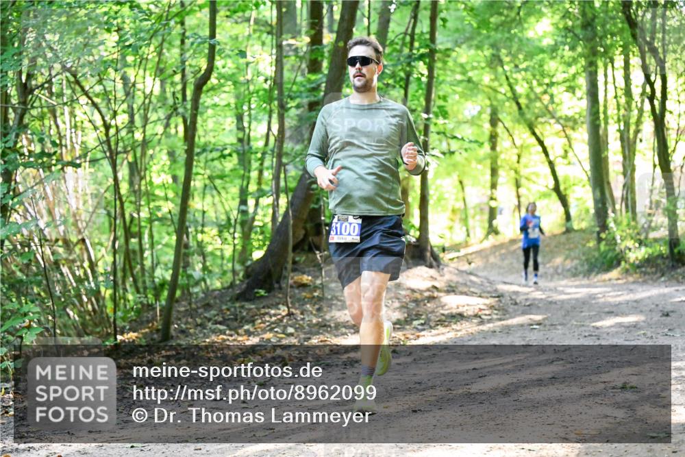 28.09.2025 - 33. Volkslauf durch das schöne Alstertal Dr. Thomas Lammeyer http://msf.ph/oto/8962099 28.09.2025 11:09:48 Laufen 3100 meine-sportfotos.de