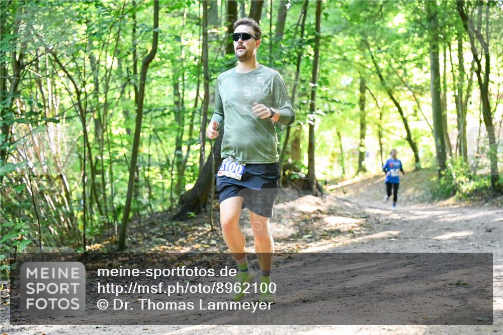 28.09.2025 - 33. Volkslauf durch das schöne Alstertal Dr. Thomas Lammeyer http://msf.ph/oto/8962100 28.09.2025 11:09:48 Laufen 3100 meine-sportfotos.de