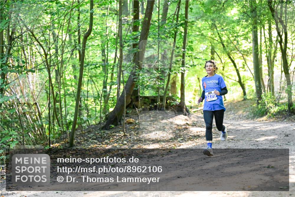 28.09.2025 - 33. Volkslauf durch das schöne Alstertal Dr. Thomas Lammeyer http://msf.ph/oto/8962106 28.09.2025 11:09:53 Laufen 3275 meine-sportfotos.de