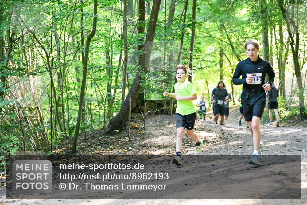 28.09.2025 - 33. Volkslauf durch das schöne Alstertal Dr. Thomas Lammeyer http://msf.ph/oto/8962193 28.09.2025 11:10:20 Laufen 15 meine-sportfotos.de