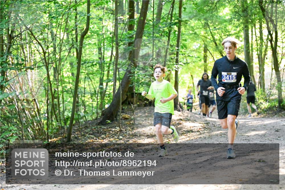 28.09.2025 - 33. Volkslauf durch das schöne Alstertal Dr. Thomas Lammeyer http://msf.ph/oto/8962194 28.09.2025 11:10:20 Laufen 3415 meine-sportfotos.de