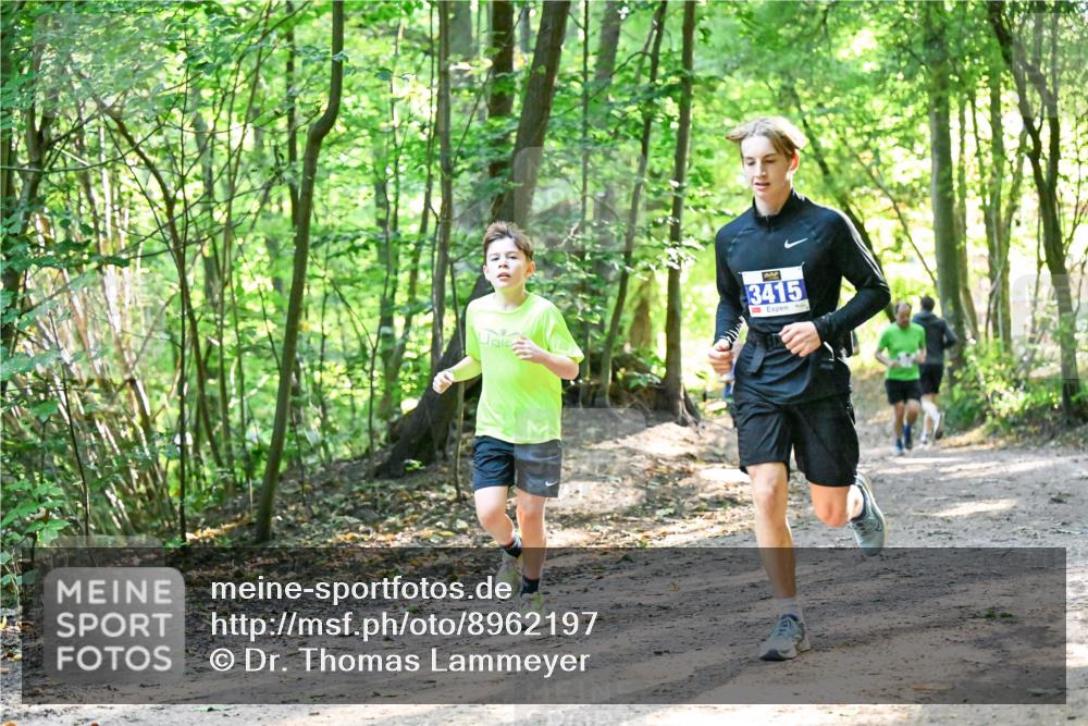 28.09.2025 - 33. Volkslauf durch das schöne Alstertal Dr. Thomas Lammeyer http://msf.ph/oto/8962197 28.09.2025 11:10:20 Laufen 3415 meine-sportfotos.de