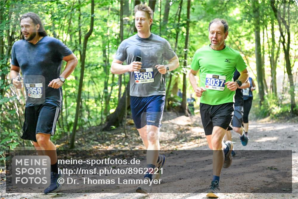 28.09.2025 - 33. Volkslauf durch das schöne Alstertal Dr. Thomas Lammeyer http://msf.ph/oto/8962221 28.09.2025 11:10:26 Laufen 3959, 3260, 3037, 19 meine-sportfotos.de
