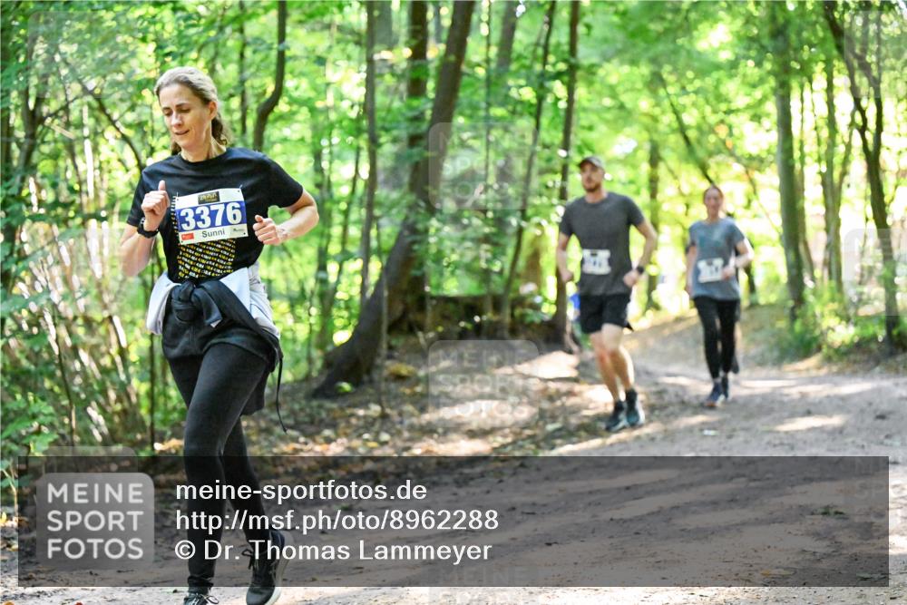 28.09.2025 - 33. Volkslauf durch das schöne Alstertal Dr. Thomas Lammeyer http://msf.ph/oto/8962288 28.09.2025 11:10:38 Laufen 3376, 2418, 44 meine-sportfotos.de