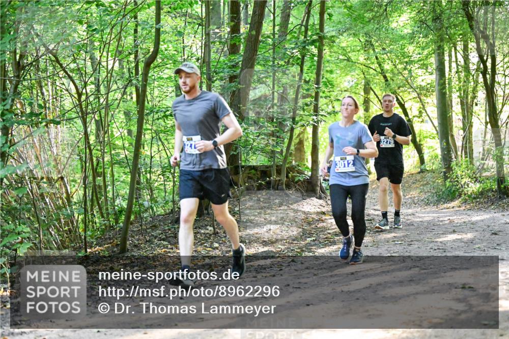 28.09.2025 - 33. Volkslauf durch das schöne Alstertal Dr. Thomas Lammeyer http://msf.ph/oto/8962296 28.09.2025 11:10:39 Laufen 3012, 3279 meine-sportfotos.de