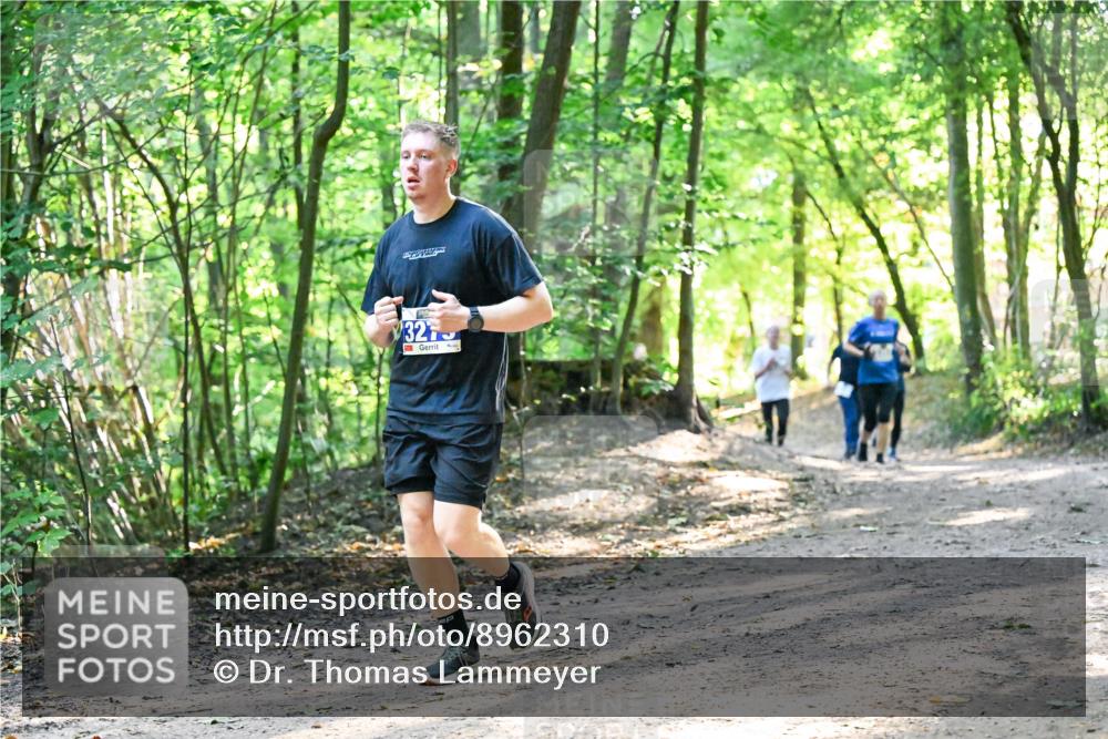 28.09.2025 - 33. Volkslauf durch das schöne Alstertal Dr. Thomas Lammeyer http://msf.ph/oto/8962310 28.09.2025 11:10:41 Laufen 321 meine-sportfotos.de