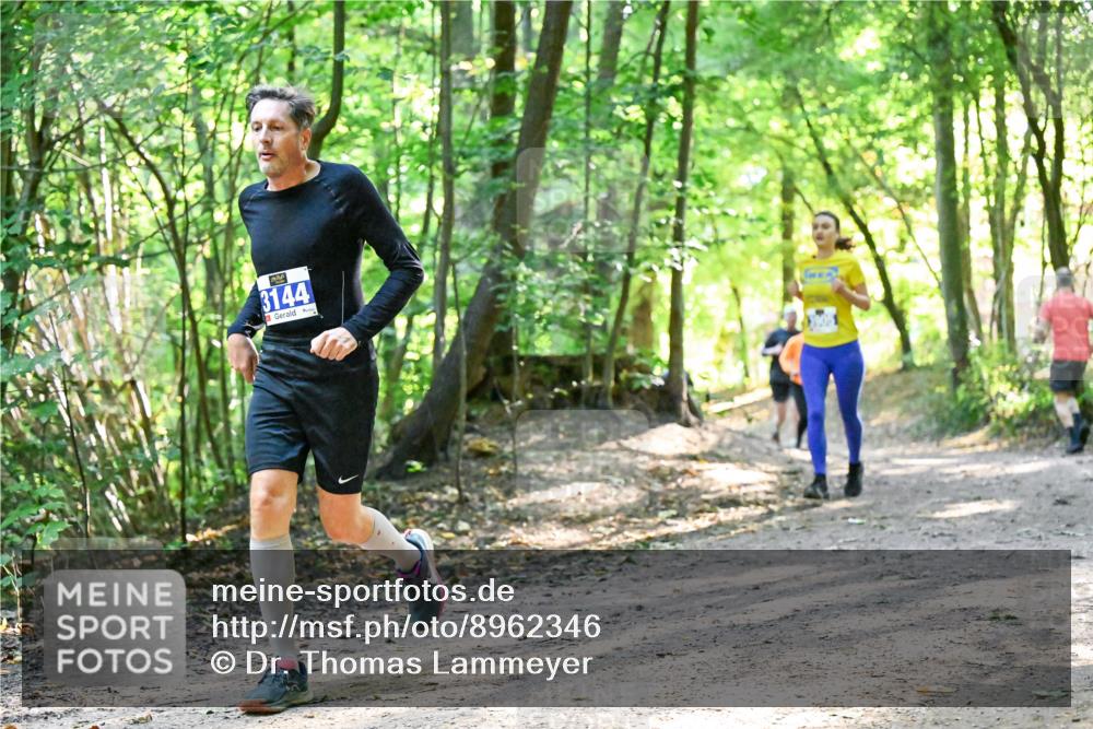 28.09.2025 - 33. Volkslauf durch das schöne Alstertal Dr. Thomas Lammeyer http://msf.ph/oto/8962346 28.09.2025 11:10:51 Laufen 3144 meine-sportfotos.de