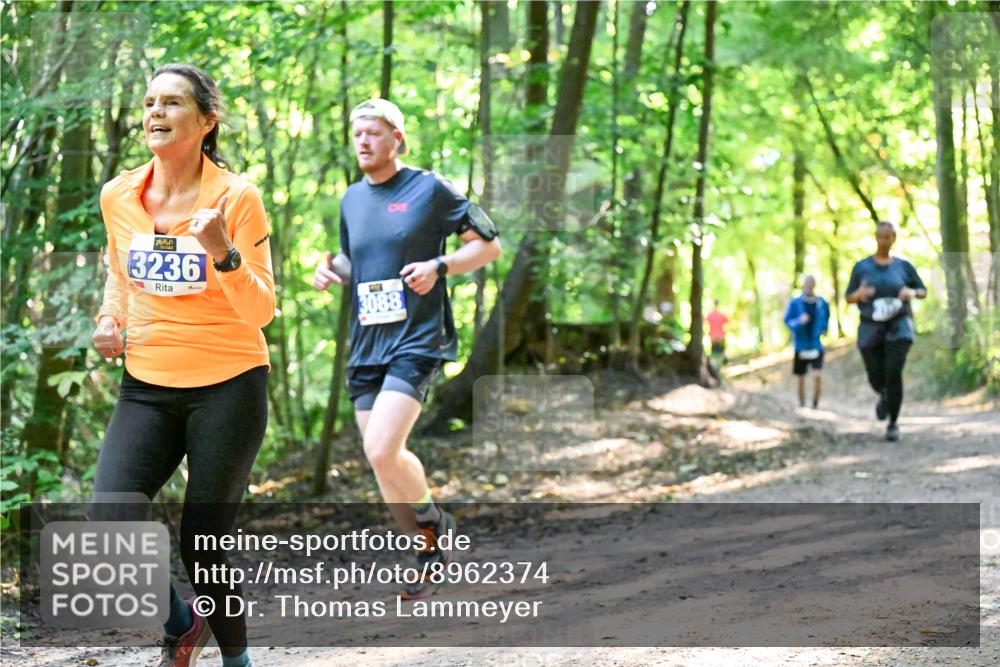 28.09.2025 - 33. Volkslauf durch das schöne Alstertal Dr. Thomas Lammeyer http://msf.ph/oto/8962374 28.09.2025 11:10:58 Laufen 3236, 3088 meine-sportfotos.de