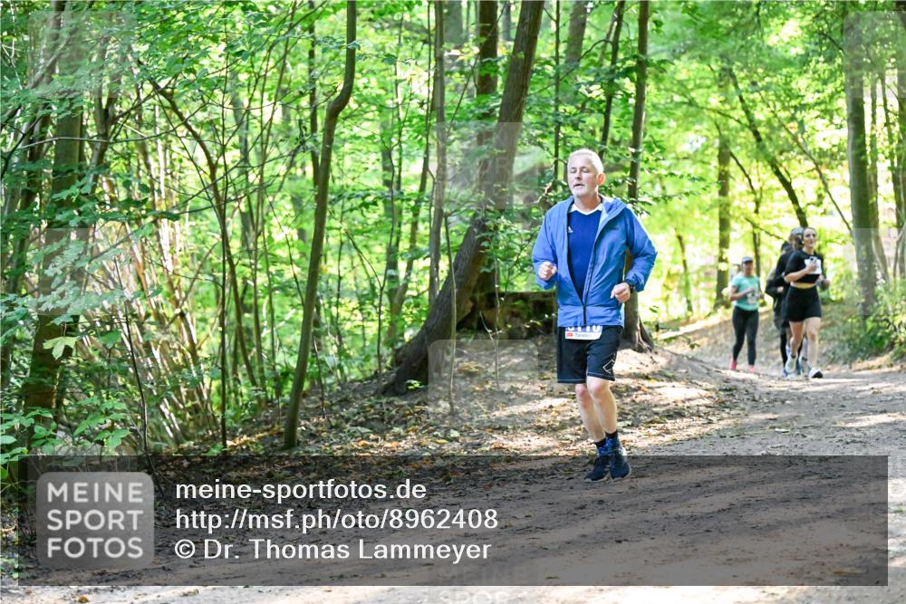28.09.2025 - 33. Volkslauf durch das schöne Alstertal Dr. Thomas Lammeyer http://msf.ph/oto/8962408 28.09.2025 11:11:04 Laufen  meine-sportfotos.de