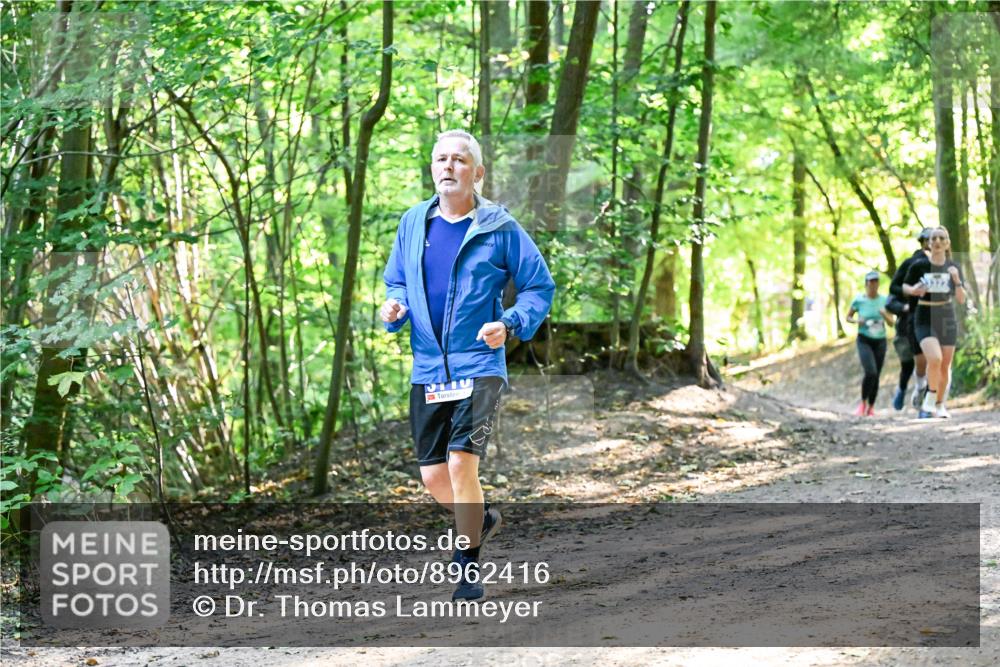 28.09.2025 - 33. Volkslauf durch das schöne Alstertal Dr. Thomas Lammeyer http://msf.ph/oto/8962416 28.09.2025 11:11:05 Laufen  meine-sportfotos.de