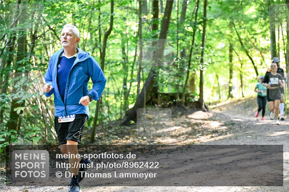 28.09.2025 - 33. Volkslauf durch das schöne Alstertal Dr. Thomas Lammeyer http://msf.ph/oto/8962422 28.09.2025 11:11:06 Laufen  meine-sportfotos.de