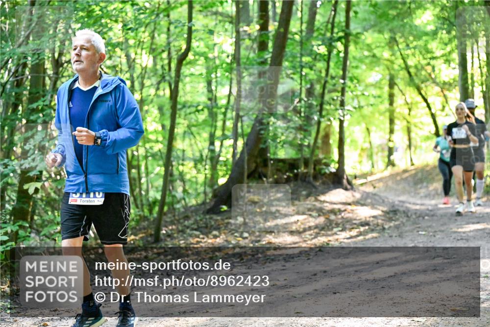 28.09.2025 - 33. Volkslauf durch das schöne Alstertal Dr. Thomas Lammeyer http://msf.ph/oto/8962423 28.09.2025 11:11:06 Laufen  meine-sportfotos.de