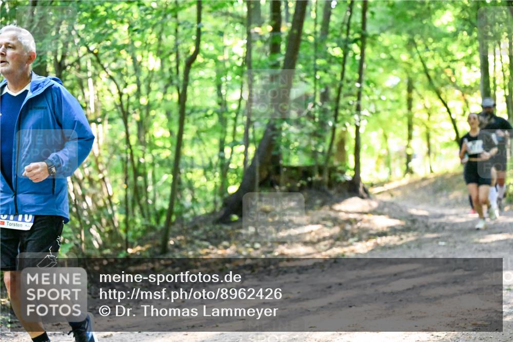 28.09.2025 - 33. Volkslauf durch das schöne Alstertal Dr. Thomas Lammeyer http://msf.ph/oto/8962426 28.09.2025 11:11:06 Laufen  meine-sportfotos.de