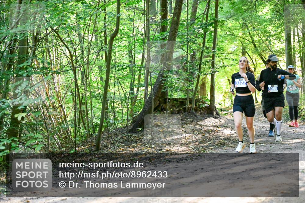 28.09.2025 - 33. Volkslauf durch das schöne Alstertal Dr. Thomas Lammeyer http://msf.ph/oto/8962433 28.09.2025 11:11:07 Laufen 3096, 3250 meine-sportfotos.de