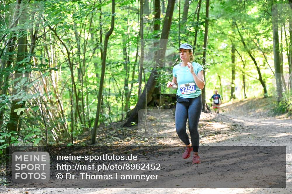 28.09.2025 - 33. Volkslauf durch das schöne Alstertal Dr. Thomas Lammeyer http://msf.ph/oto/8962452 28.09.2025 11:11:11 Laufen 3250 meine-sportfotos.de
