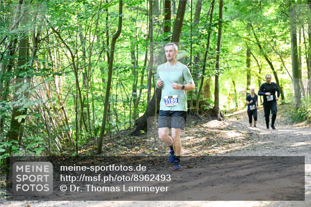 28.09.2025 - 33. Volkslauf durch das schöne Alstertal Dr. Thomas Lammeyer http://msf.ph/oto/8962493 28.09.2025 11:11:21 Laufen 3189 meine-sportfotos.de