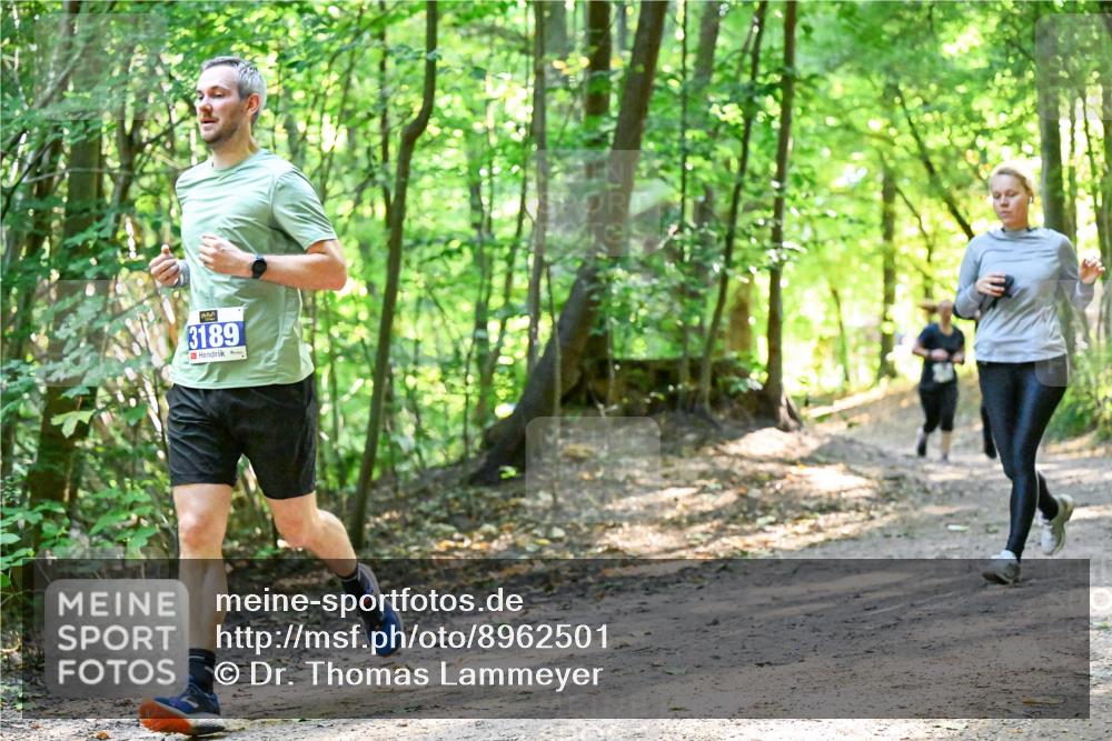 28.09.2025 - 33. Volkslauf durch das schöne Alstertal Dr. Thomas Lammeyer http://msf.ph/oto/8962501 28.09.2025 11:11:22 Laufen 3189 meine-sportfotos.de