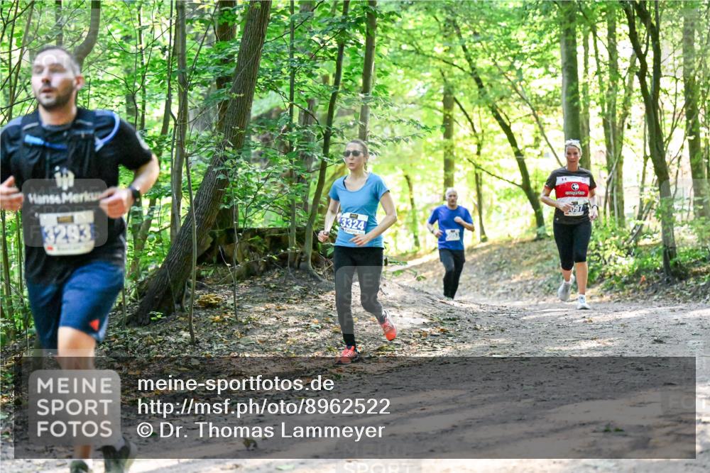 28.09.2025 - 33. Volkslauf durch das schöne Alstertal Dr. Thomas Lammeyer http://msf.ph/oto/8962522 28.09.2025 11:11:39 Laufen 3293, 3324 meine-sportfotos.de