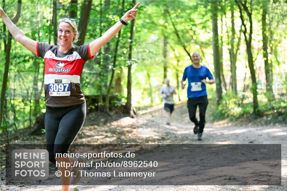 28.09.2025 - 33. Volkslauf durch das schöne Alstertal Dr. Thomas Lammeyer http://msf.ph/oto/8962540 28.09.2025 11:11:42 Laufen 3097 meine-sportfotos.de
