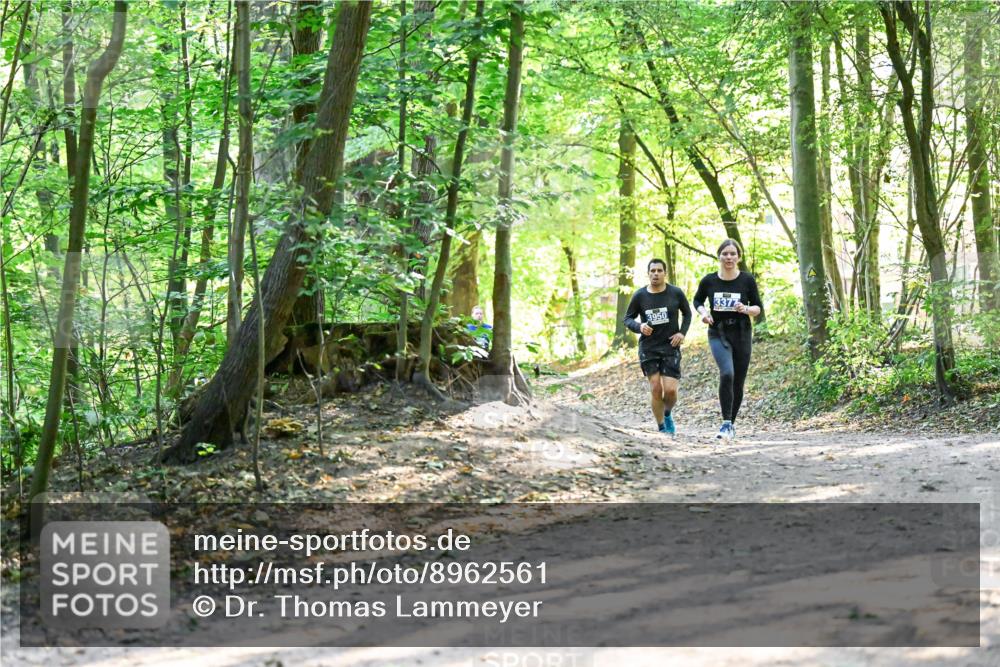 28.09.2025 - 33. Volkslauf durch das schöne Alstertal Dr. Thomas Lammeyer http://msf.ph/oto/8962561 28.09.2025 11:11:50 Laufen 3950, 3377 meine-sportfotos.de