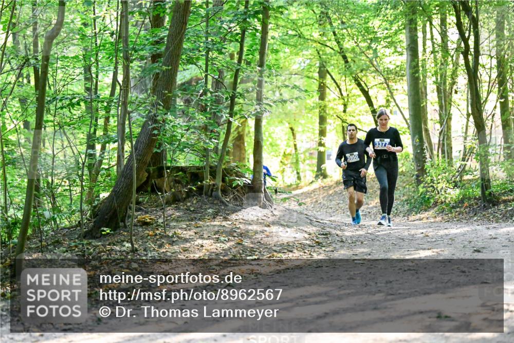 28.09.2025 - 33. Volkslauf durch das schöne Alstertal Dr. Thomas Lammeyer http://msf.ph/oto/8962567 28.09.2025 11:11:51 Laufen 3950, 3377 meine-sportfotos.de