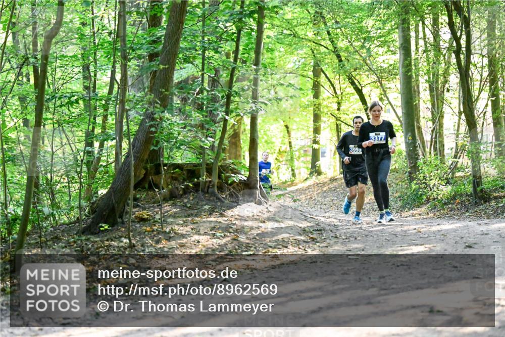 28.09.2025 - 33. Volkslauf durch das schöne Alstertal Dr. Thomas Lammeyer http://msf.ph/oto/8962569 28.09.2025 11:11:51 Laufen 3950, 3377 meine-sportfotos.de