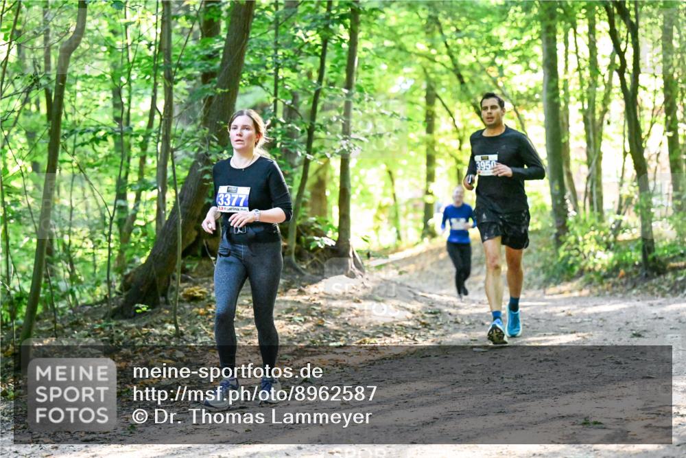 28.09.2025 - 33. Volkslauf durch das schöne Alstertal Dr. Thomas Lammeyer http://msf.ph/oto/8962587 28.09.2025 11:11:54 Laufen 3377, 3950 meine-sportfotos.de