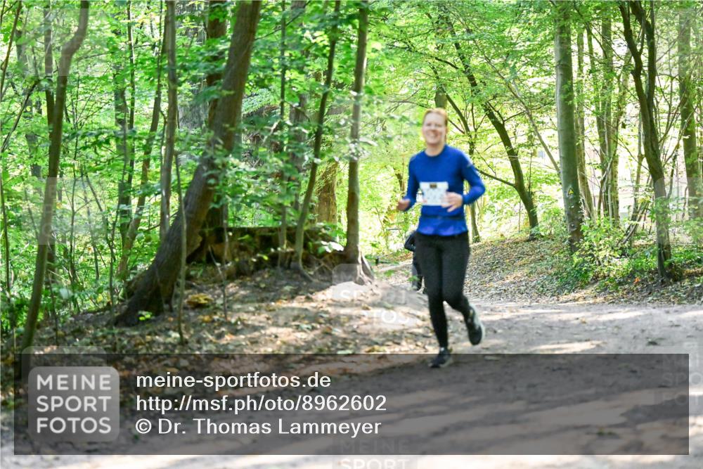 28.09.2025 - 33. Volkslauf durch das schöne Alstertal Dr. Thomas Lammeyer http://msf.ph/oto/8962602 28.09.2025 11:11:58 Laufen  meine-sportfotos.de