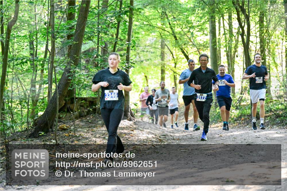 28.09.2025 - 33. Volkslauf durch das schöne Alstertal Dr. Thomas Lammeyer http://msf.ph/oto/8962651 28.09.2025 11:12:12 Laufen 3346, 3177, 234, 3949 meine-sportfotos.de