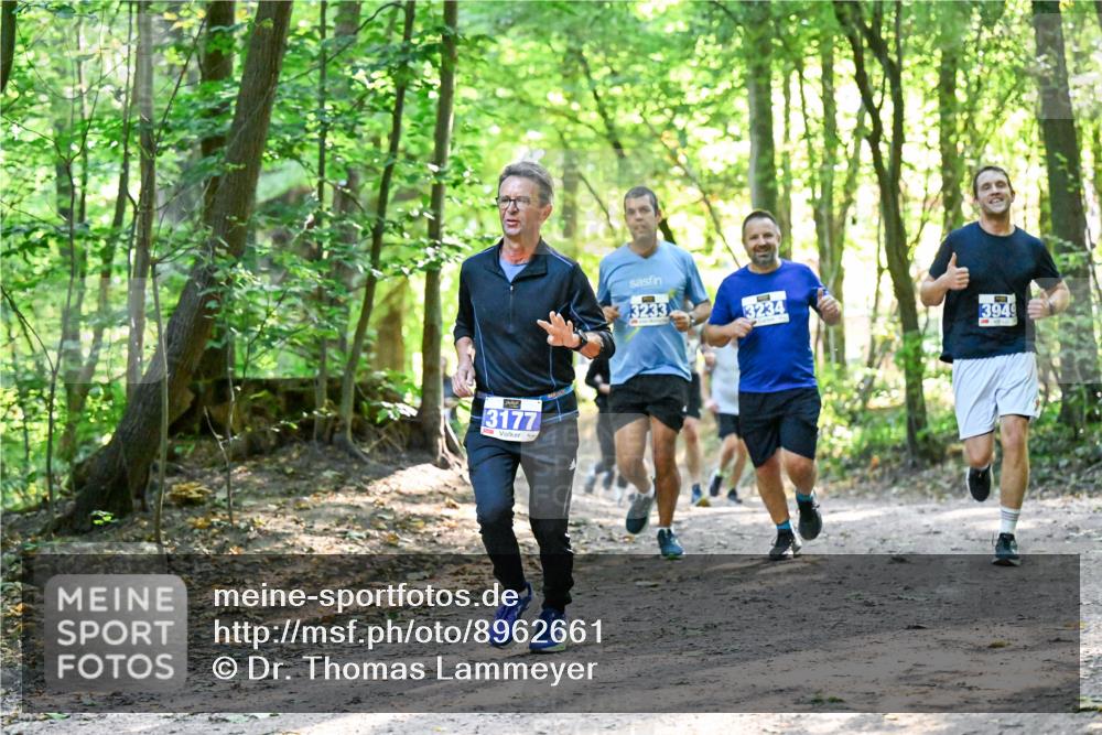 28.09.2025 - 33. Volkslauf durch das schöne Alstertal Dr. Thomas Lammeyer http://msf.ph/oto/8962661 28.09.2025 11:12:13 Laufen 3177, 3233, 3234, 3949 meine-sportfotos.de