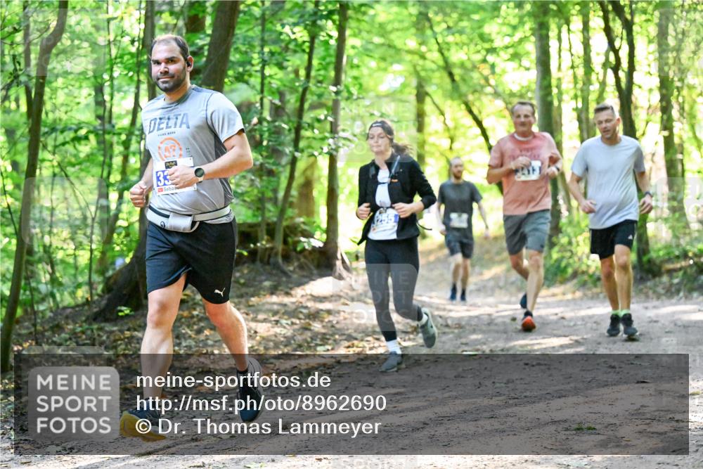 28.09.2025 - 33. Volkslauf durch das schöne Alstertal Dr. Thomas Lammeyer http://msf.ph/oto/8962690 28.09.2025 11:12:18 Laufen 33 meine-sportfotos.de