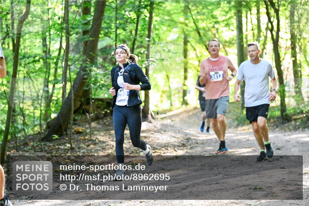 28.09.2025 - 33. Volkslauf durch das schöne Alstertal Dr. Thomas Lammeyer http://msf.ph/oto/8962695 28.09.2025 11:12:18 Laufen  meine-sportfotos.de