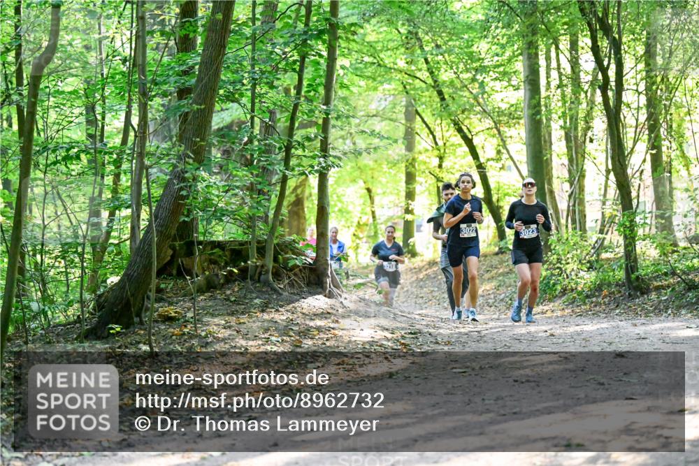 28.09.2025 - 33. Volkslauf durch das schöne Alstertal Dr. Thomas Lammeyer http://msf.ph/oto/8962732 28.09.2025 11:12:27 Laufen 3218, 3022, 3023 meine-sportfotos.de