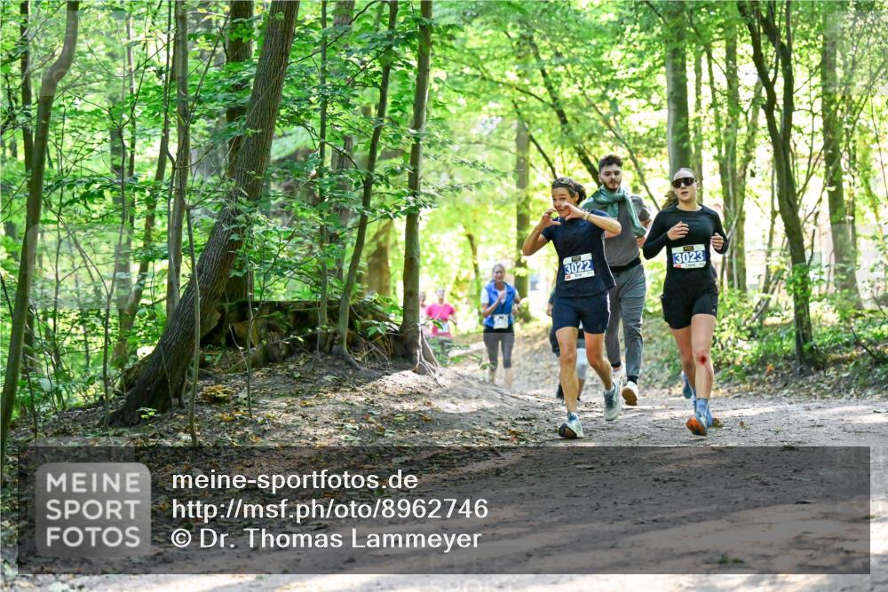 28.09.2025 - 33. Volkslauf durch das schöne Alstertal Dr. Thomas Lammeyer http://msf.ph/oto/8962746 28.09.2025 11:12:29 Laufen 3022, 3023 meine-sportfotos.de