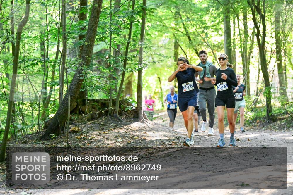 28.09.2025 - 33. Volkslauf durch das schöne Alstertal Dr. Thomas Lammeyer http://msf.ph/oto/8962749 28.09.2025 11:12:29 Laufen 3022, 3023, 3217 meine-sportfotos.de