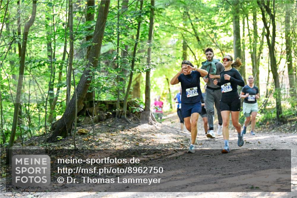 28.09.2025 - 33. Volkslauf durch das schöne Alstertal Dr. Thomas Lammeyer http://msf.ph/oto/8962750 28.09.2025 11:12:29 Laufen 3022, 3023 meine-sportfotos.de