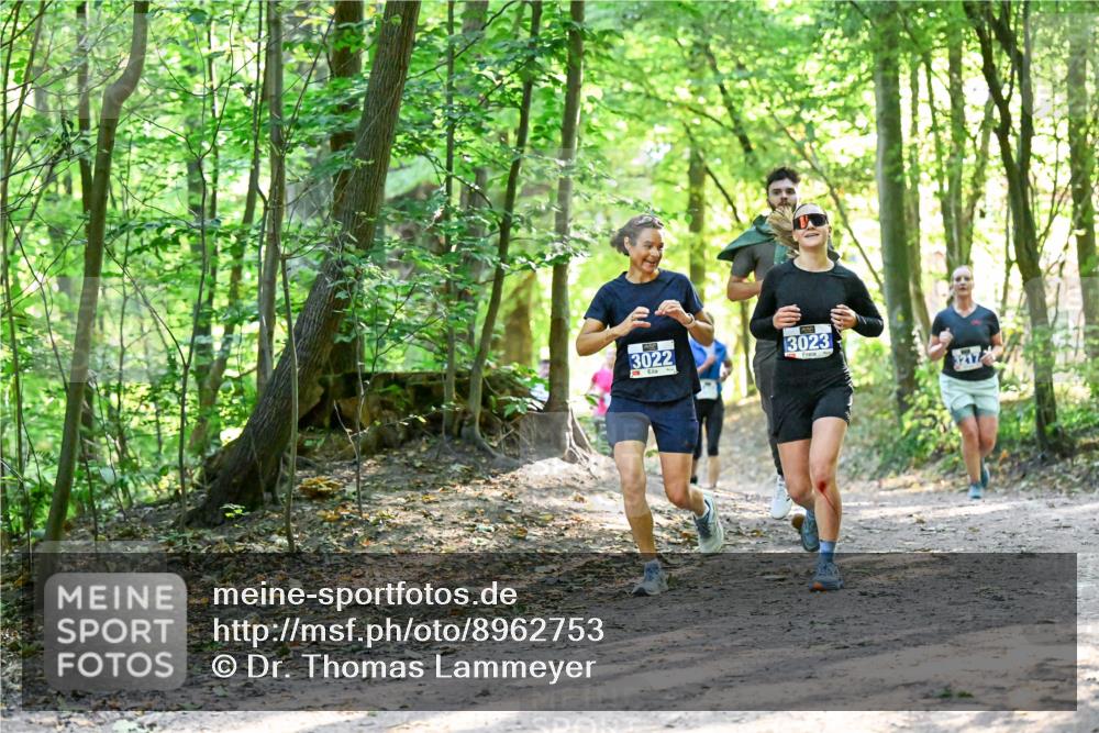 28.09.2025 - 33. Volkslauf durch das schöne Alstertal Dr. Thomas Lammeyer http://msf.ph/oto/8962753 28.09.2025 11:12:30 Laufen 3022, 3023 meine-sportfotos.de