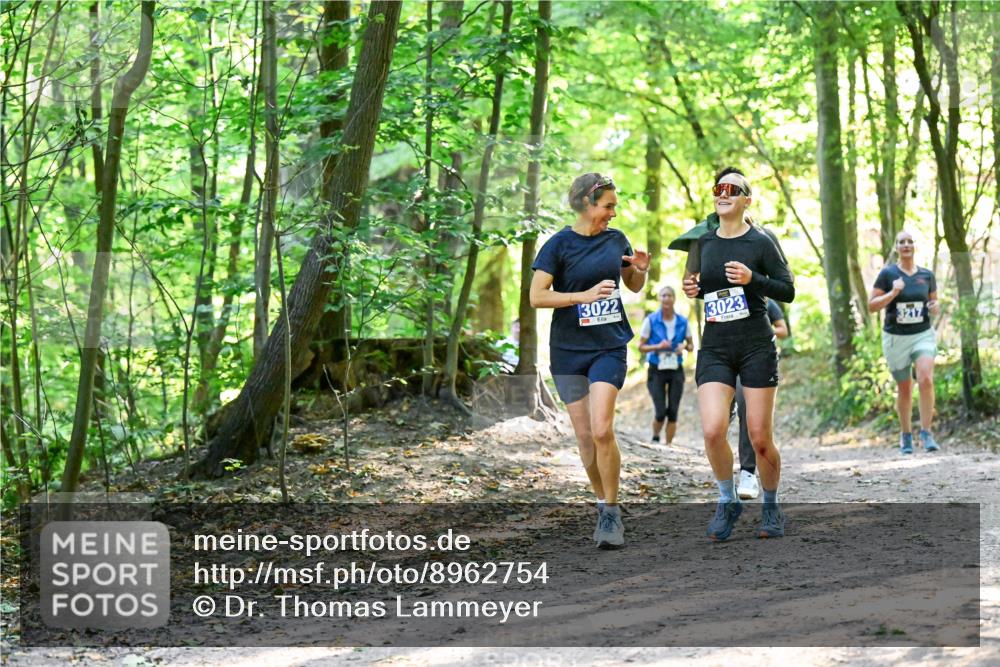 28.09.2025 - 33. Volkslauf durch das schöne Alstertal Dr. Thomas Lammeyer http://msf.ph/oto/8962754 28.09.2025 11:12:30 Laufen 3022, 3023, 3217 meine-sportfotos.de