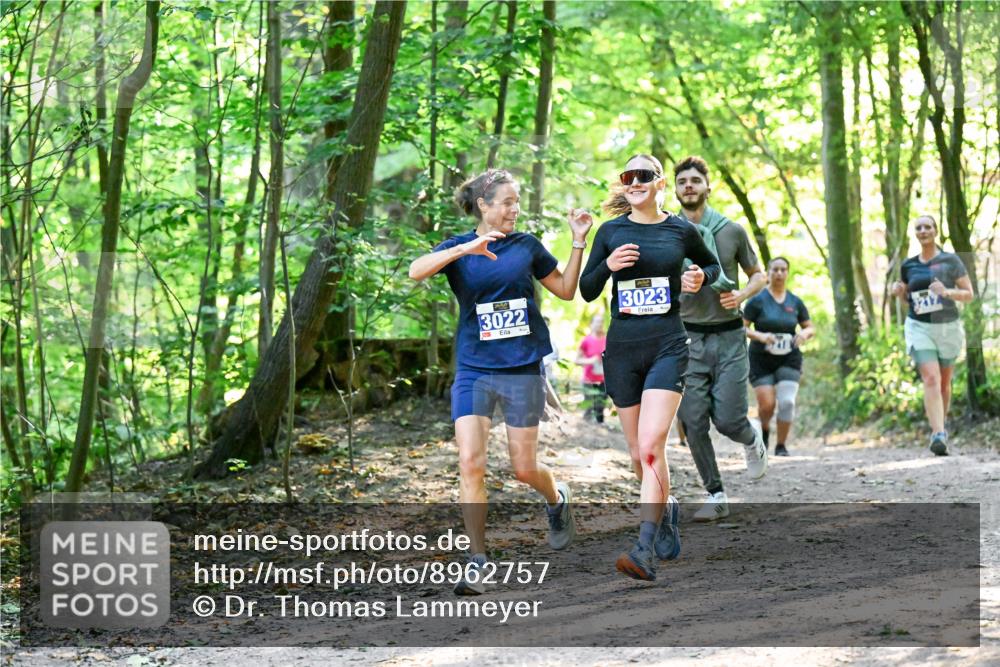 28.09.2025 - 33. Volkslauf durch das schöne Alstertal Dr. Thomas Lammeyer http://msf.ph/oto/8962757 28.09.2025 11:12:30 Laufen 3022, 3023 meine-sportfotos.de