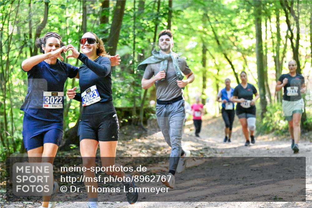 28.09.2025 - 33. Volkslauf durch das schöne Alstertal Dr. Thomas Lammeyer http://msf.ph/oto/8962767 28.09.2025 11:12:31 Laufen 3022, 3023 meine-sportfotos.de