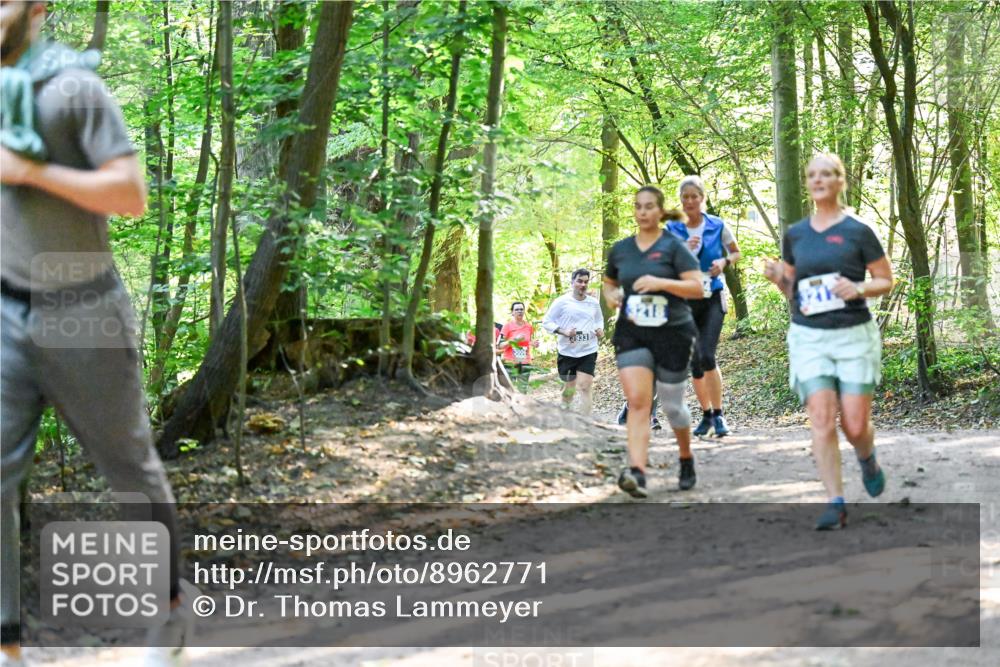 28.09.2025 - 33. Volkslauf durch das schöne Alstertal Dr. Thomas Lammeyer http://msf.ph/oto/8962771 28.09.2025 11:12:32 Laufen  meine-sportfotos.de
