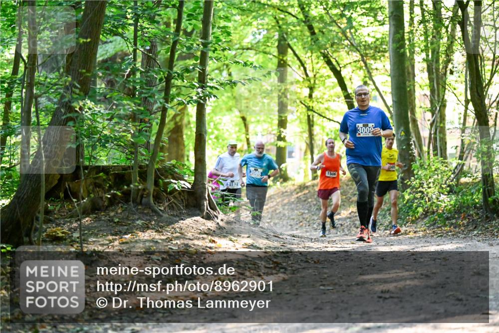 28.09.2025 - 33. Volkslauf durch das schöne Alstertal Dr. Thomas Lammeyer http://msf.ph/oto/8962901 28.09.2025 11:13:07 Laufen 3009, 505, 1506, 3086 meine-sportfotos.de