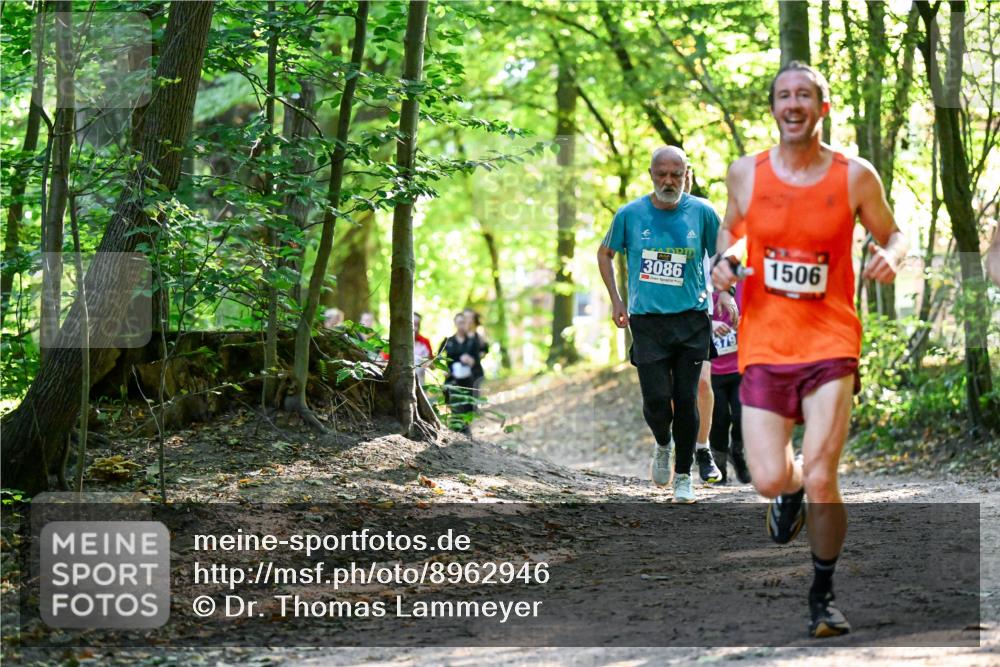 28.09.2025 - 33. Volkslauf durch das schöne Alstertal Dr. Thomas Lammeyer http://msf.ph/oto/8962946 28.09.2025 11:13:12 Laufen 3086, 1506, 379 meine-sportfotos.de