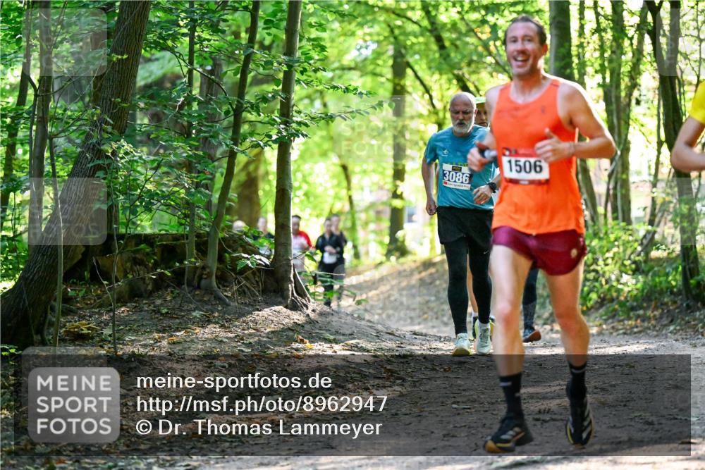 28.09.2025 - 33. Volkslauf durch das schöne Alstertal Dr. Thomas Lammeyer http://msf.ph/oto/8962947 28.09.2025 11:13:12 Laufen 3086, 1506 meine-sportfotos.de