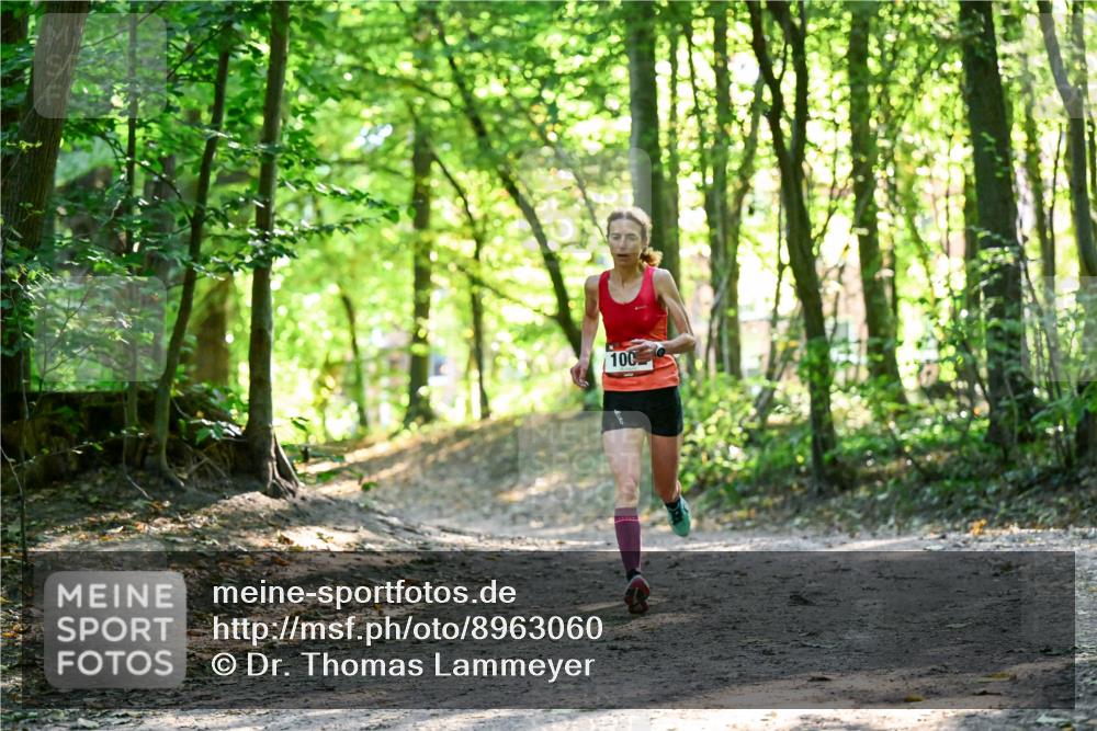28.09.2025 - 33. Volkslauf durch das schöne Alstertal Dr. Thomas Lammeyer http://msf.ph/oto/8963060 28.09.2025 11:13:49 Laufen 100 meine-sportfotos.de
